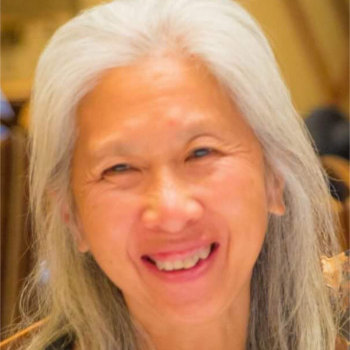 Dr. Linda Nadia Hole MD